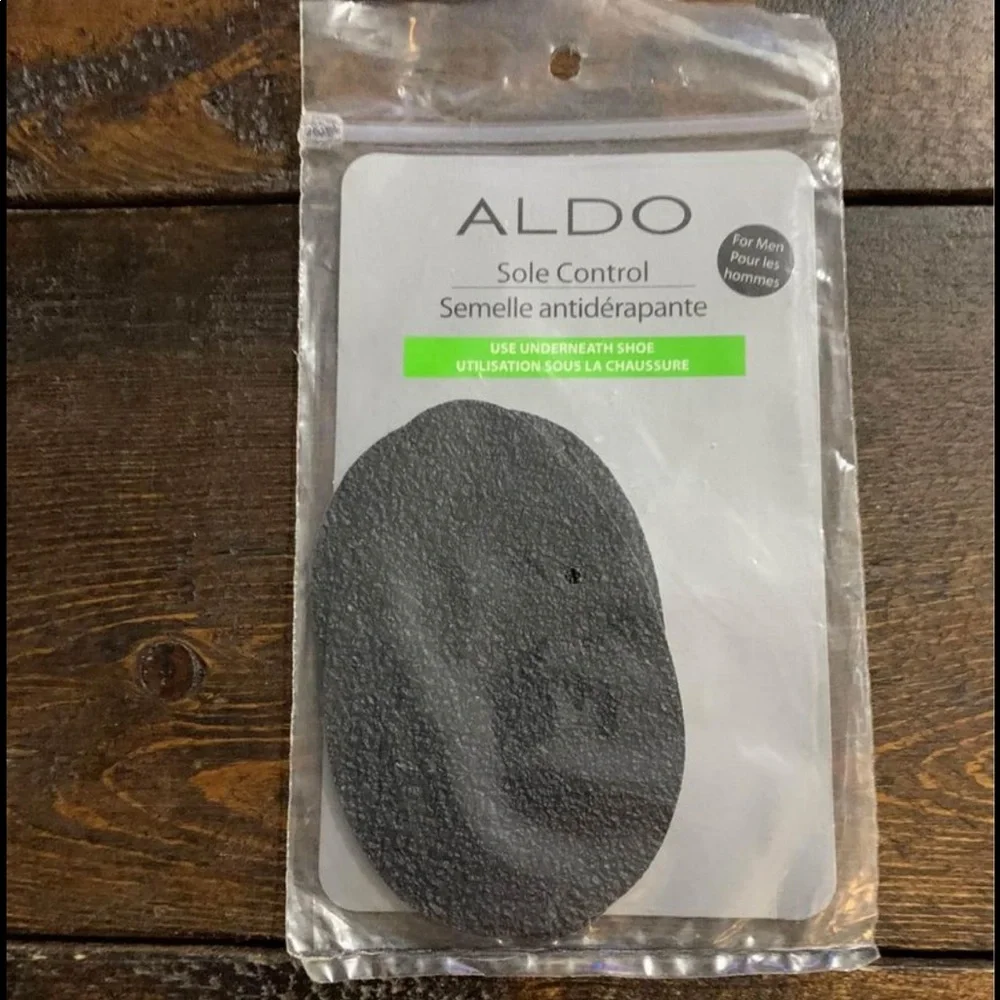 NEW - Shoe Grips - Aldo - Black Sole Control - Picture 1 of 5